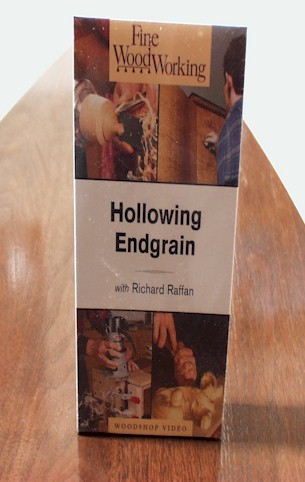014016 Hollowing Endgrain with Richard Raffan  (VHS)  014016 