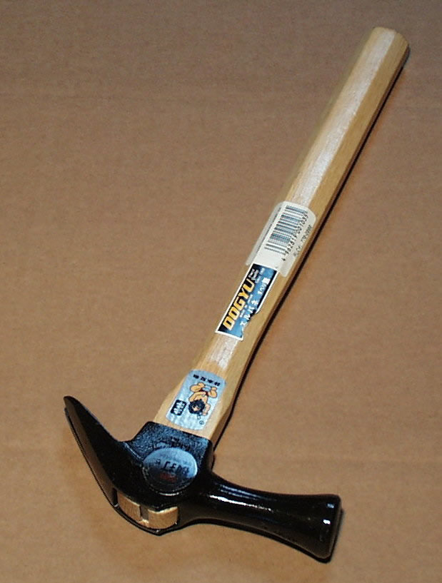 770-2000 Dogyu Carpenter's Hammer Smooth Face 16 oz. 770-2000